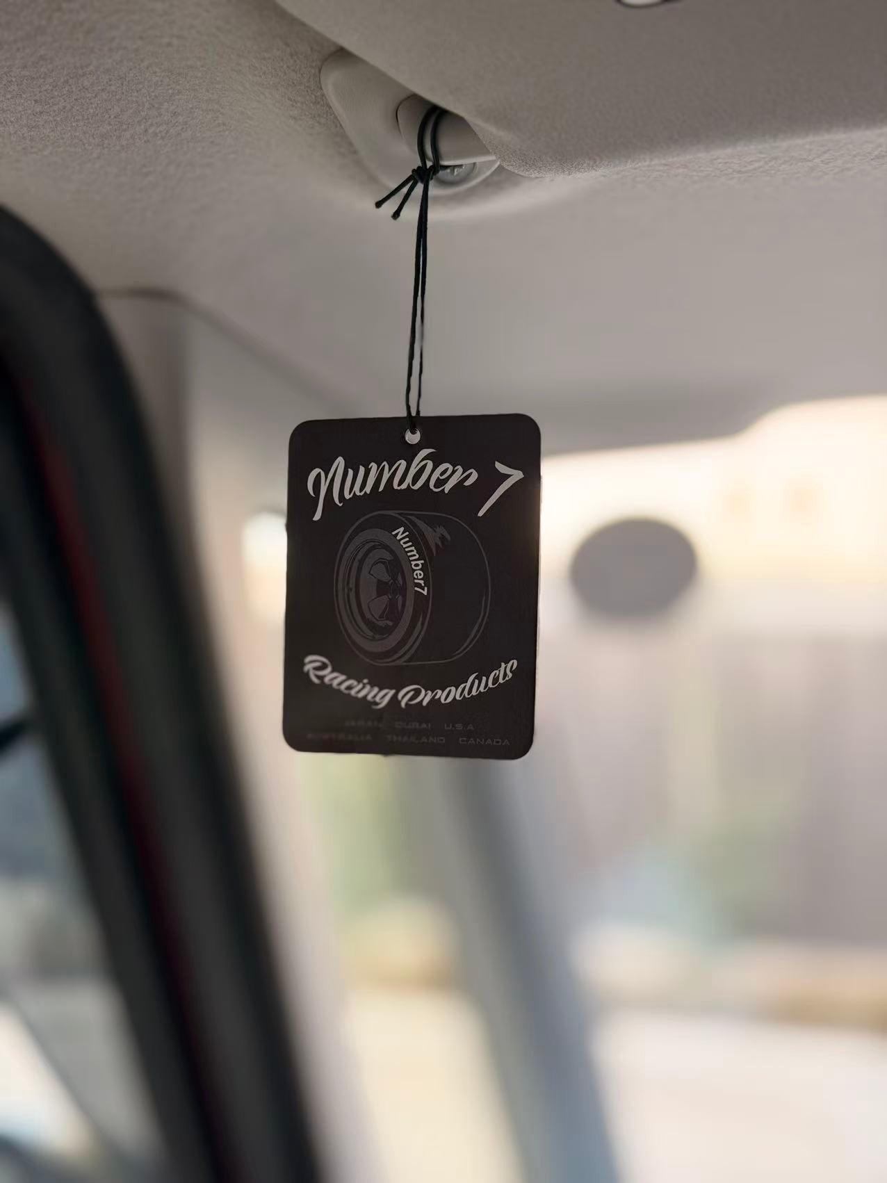 エアーフレッシュナー Air Freshener