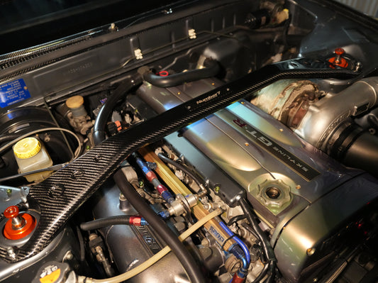 R32用ドライカーボン タワーバー Dry carbon tower bar for BNR32
