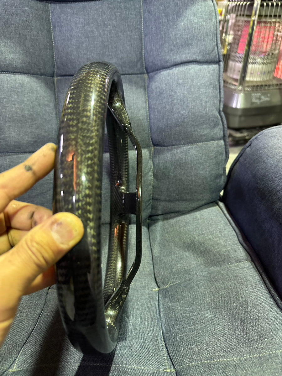 【予約】ドライカーボンステアリング 33φ（330㎜） ホーンボタン無し 【Reservation】Dry Carbon Steer Ring 33φ（330㎜） without horn button